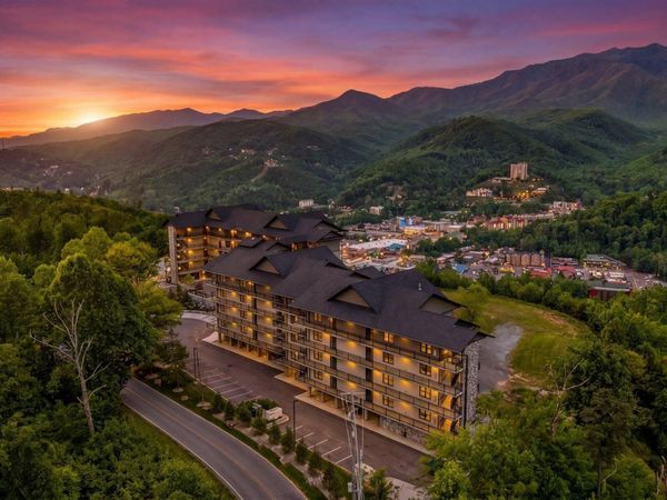 855 Campbell Lead Rd , Unit 305, Gatlinburg, TN 37738