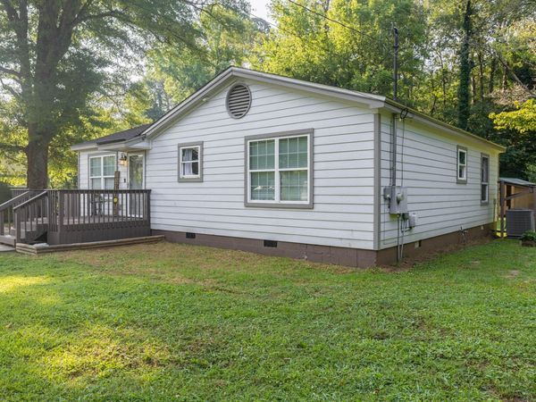 210 S Circle Drive , La Fayette, GA 30728