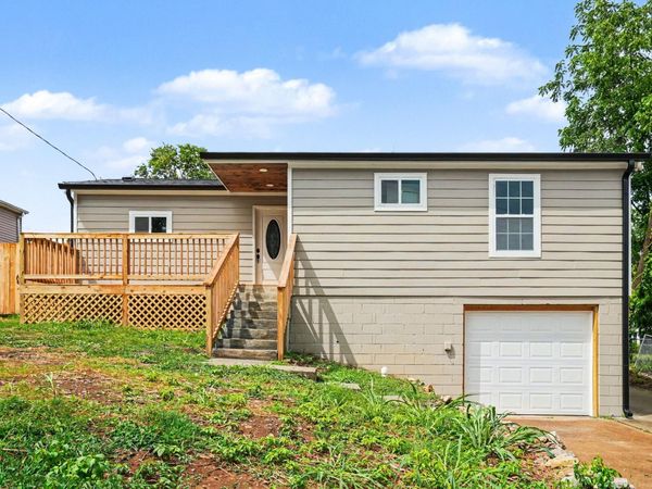 953 Mallow Dr , Madison, TN 37115