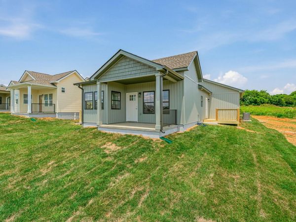 1034 Wentford Avenue , Sweetwater, TN 37874