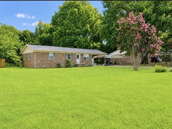 618 DREW RD, Dyersburg, TN 38024