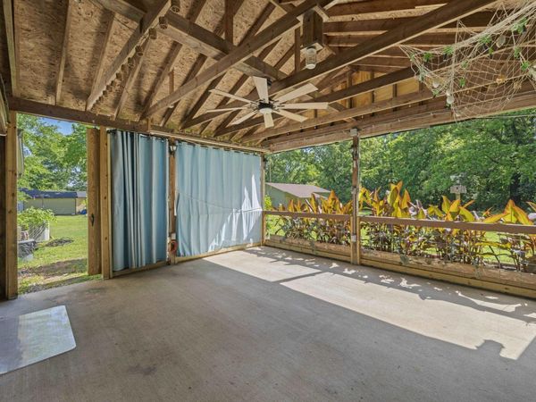 17670 Hwy 194 , Oakland, TN 38060