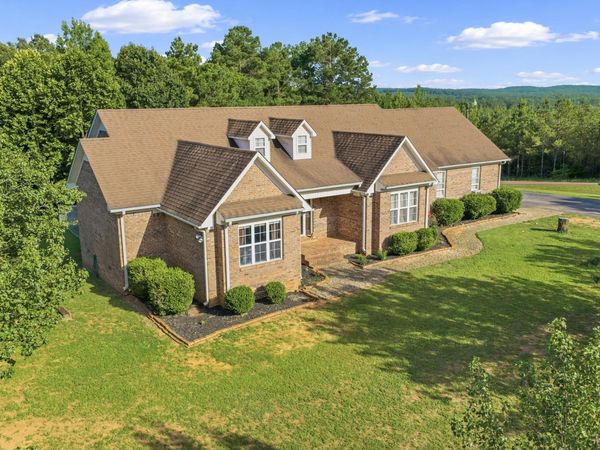 2665 Feather Ridge Rd , Lexington, TN 38351