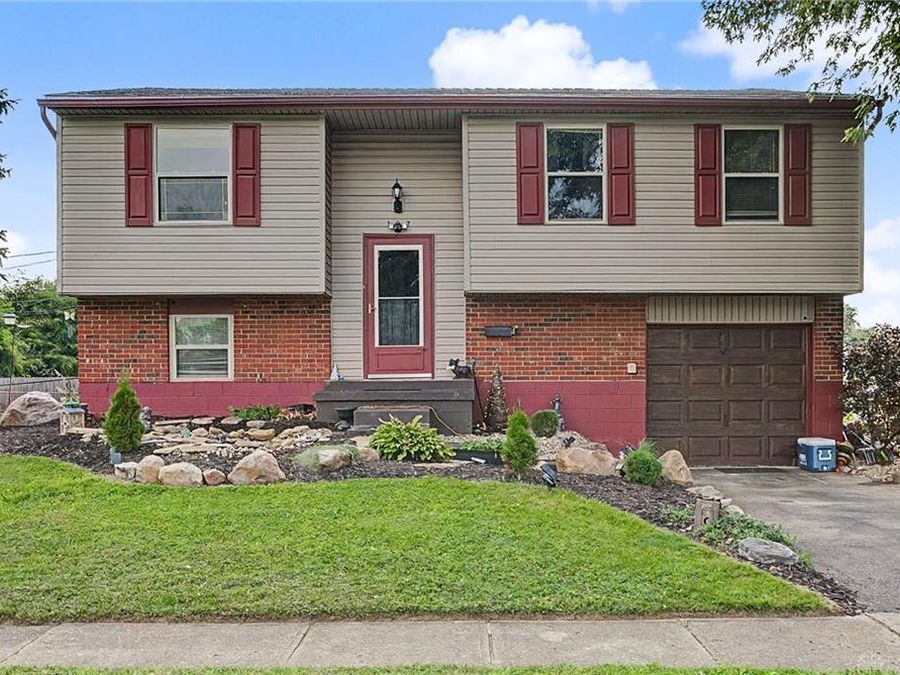 137 Lightner Lane, Englewood, OH 45322 Photo 1