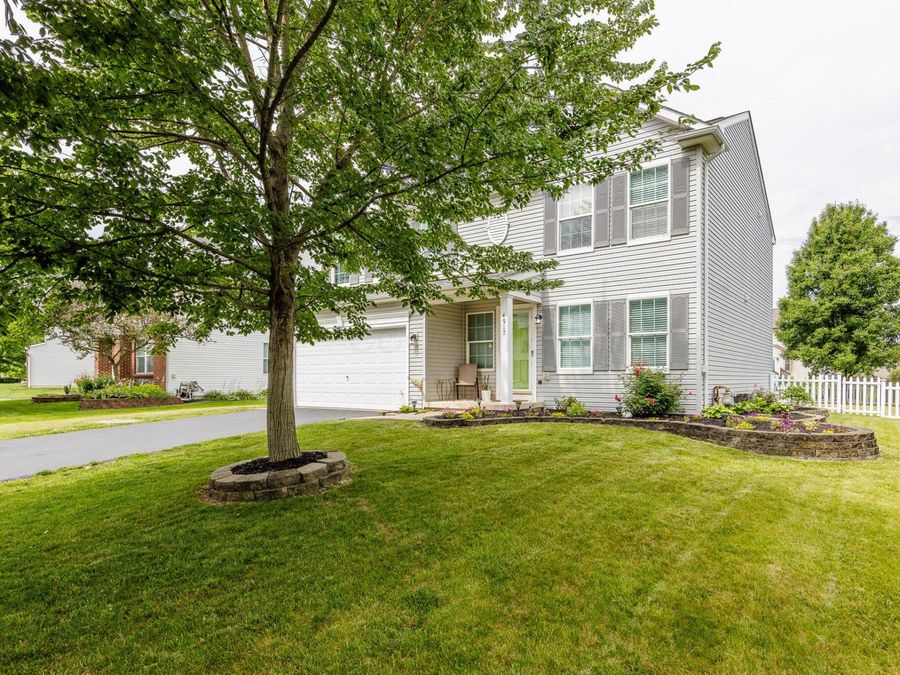 4917 Adwell Loop , Grove City, OH 43123 Photo 1