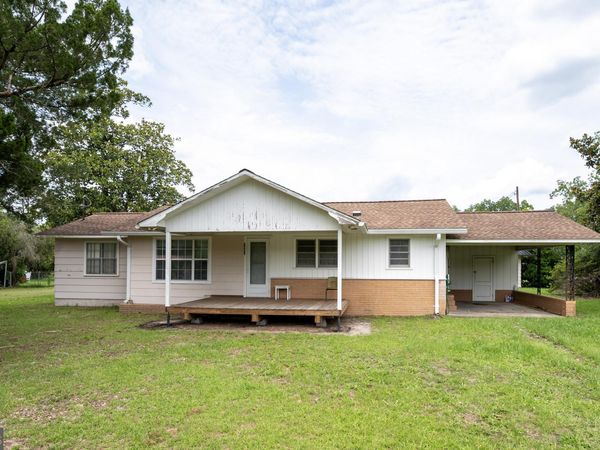 2600 Pennsylvania Avenue, Waycross, GA 31503