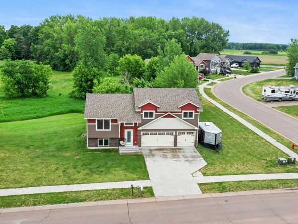 840 Highview Loop SE, Pine City, MN 55063