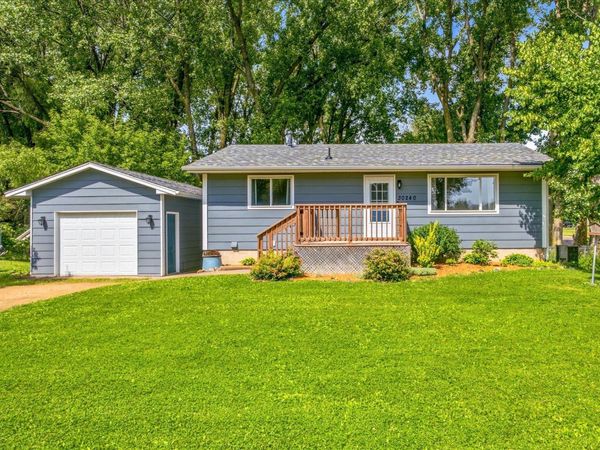 30240 Neal Avenue , Lindstrom, MN 55045
