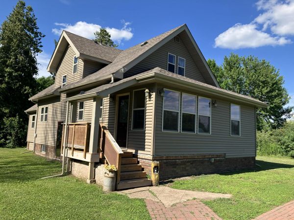 12705 347th Street , Lindstrom, MN 55045