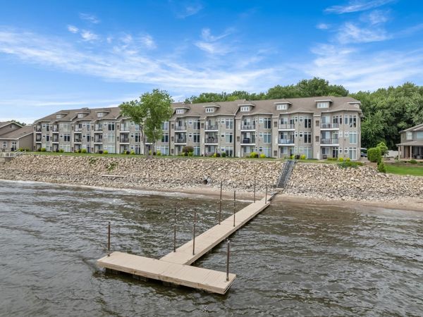 100 Central Point Road , Unit 210, Lake City, MN 55041