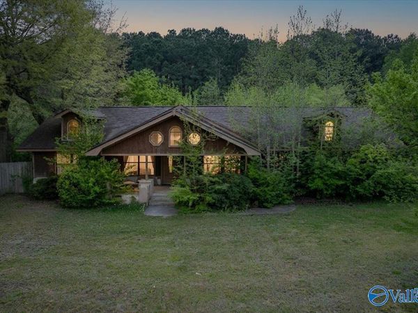 51 County Road 1856, Arab, AL 35016