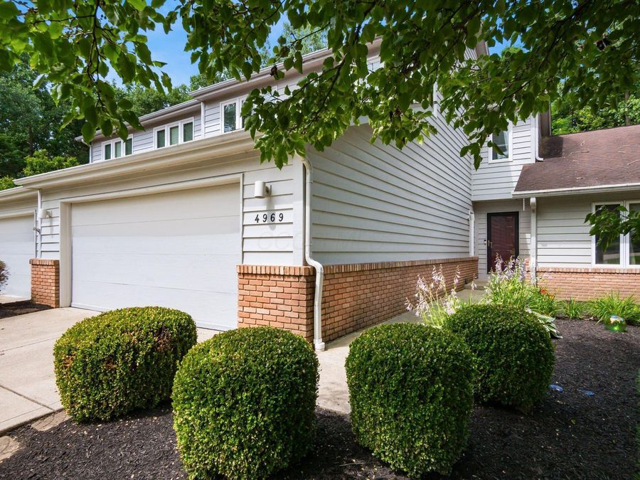4969 Blendon Pond Drive , Westerville, OH 43081 Photo 1