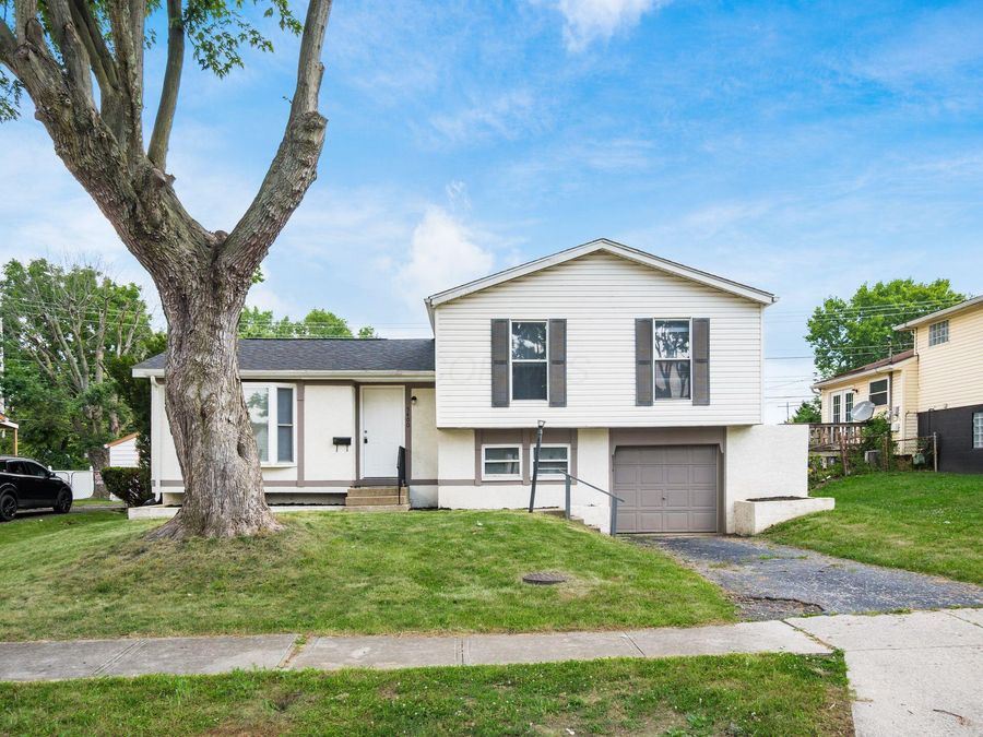 5400 Wendover Drive , Columbus, OH 43232 Photo 1