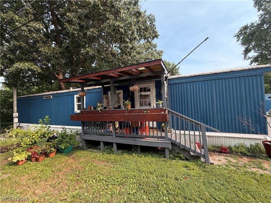 1909 E Turkeyfoot Lake Rd, Unit 42, Akron, OH 44312 Photo 1
