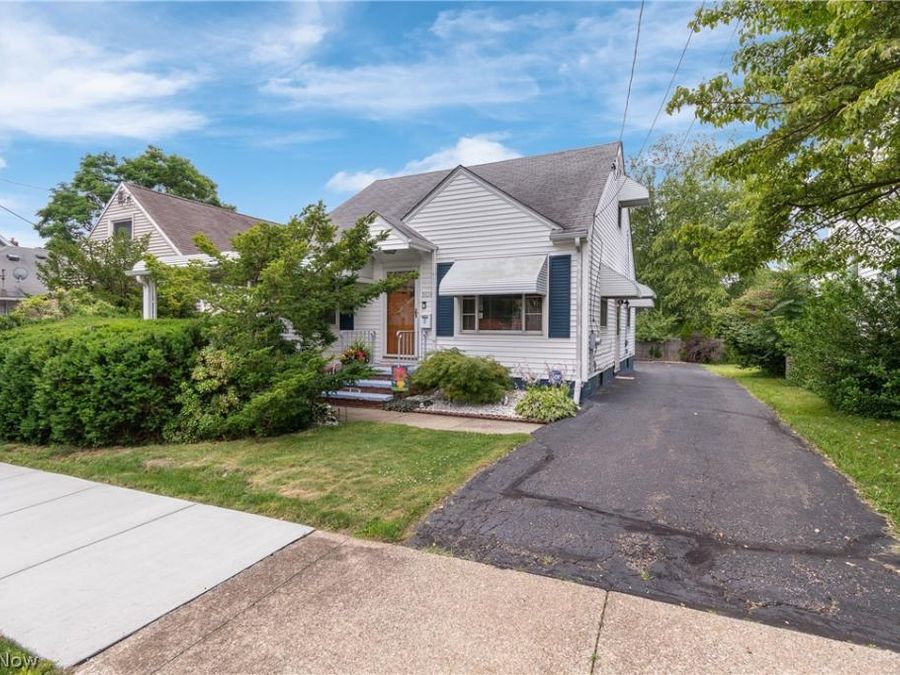 1924 16th Street SW, Akron, OH 44314 Photo 1