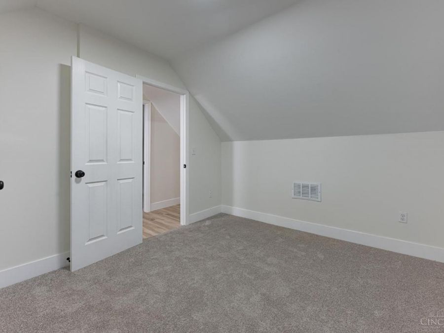 5618 Prentice Street, Cincinnati, OH 45227 Photo 21