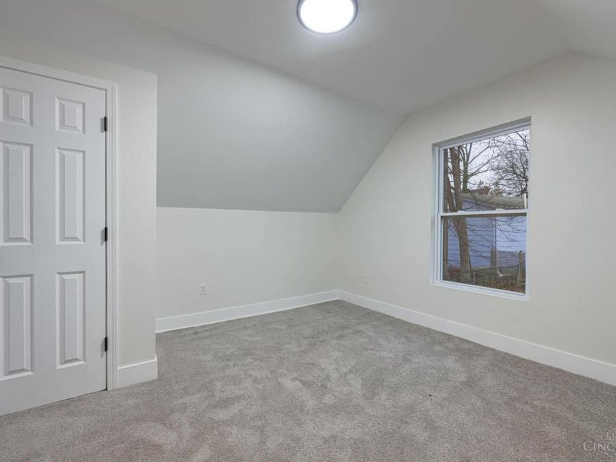 5618 Prentice Street, Cincinnati, OH 45227 Photo 22