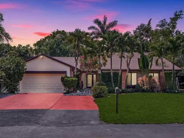 5441 SW 155th Place , Miami, FL 33185
