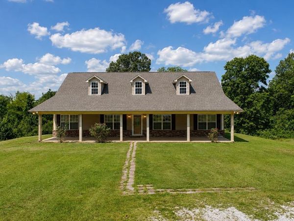 153 County Road 125, Bruce, MS 38915