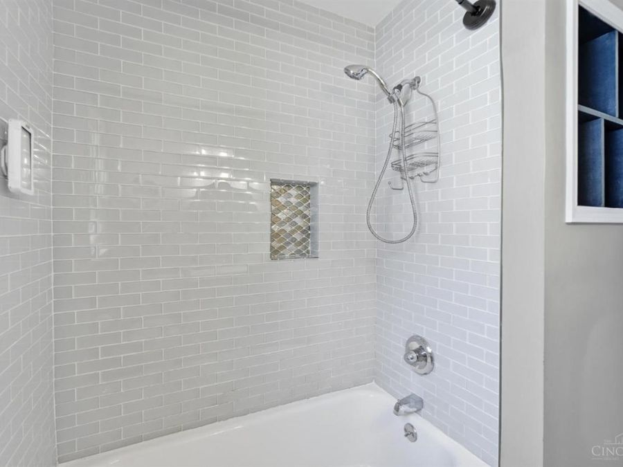 7026 Britton Avenue, Cincinnati, OH 45227 Photo 18