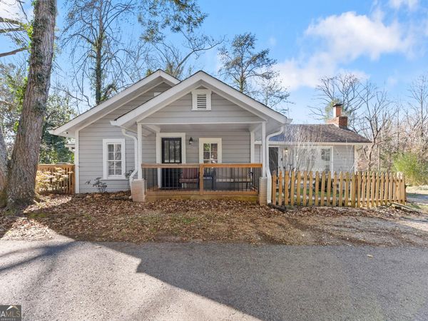 86 Pine Street, Dahlonega, GA 30533