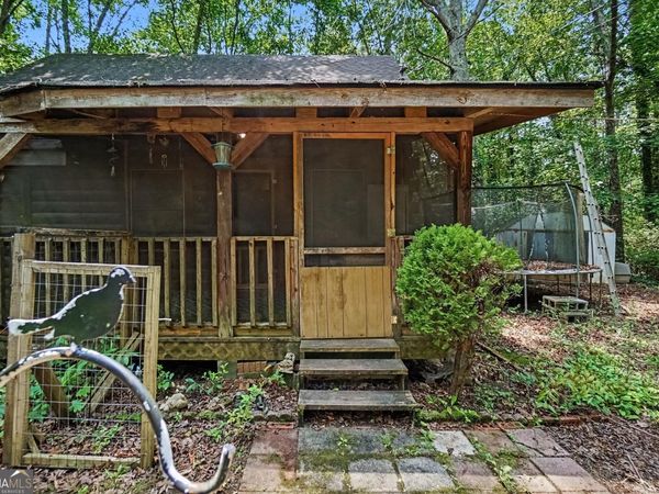 151 Bells Ferry Road NE, White, GA 30184