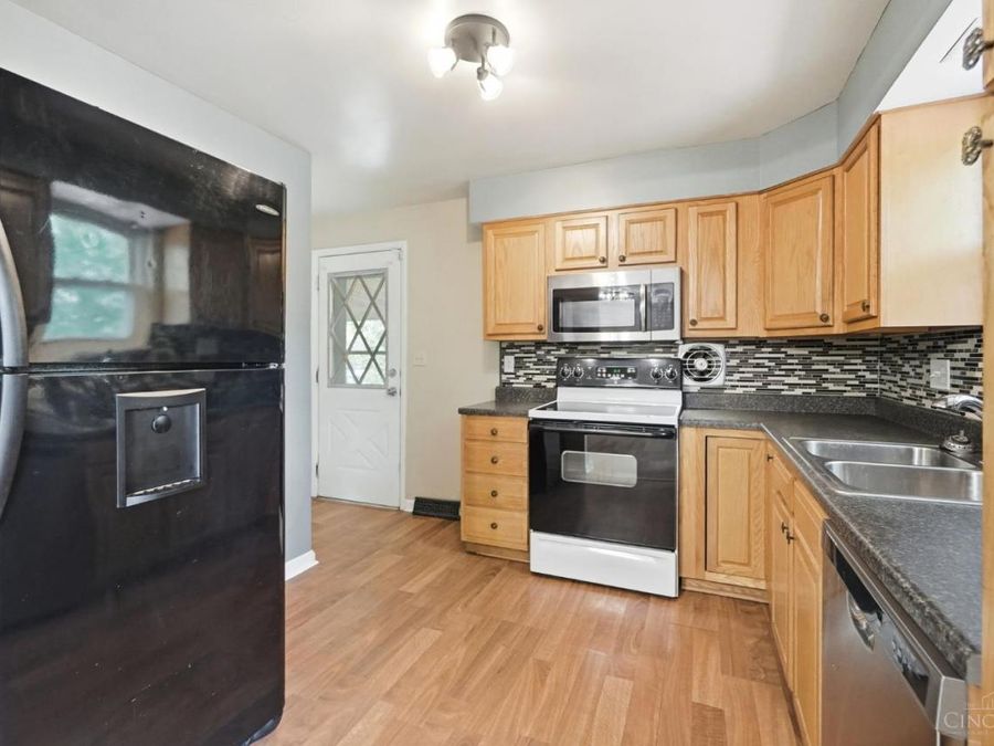 1800 Keith Drive, Reading, OH 45215 Photo 21