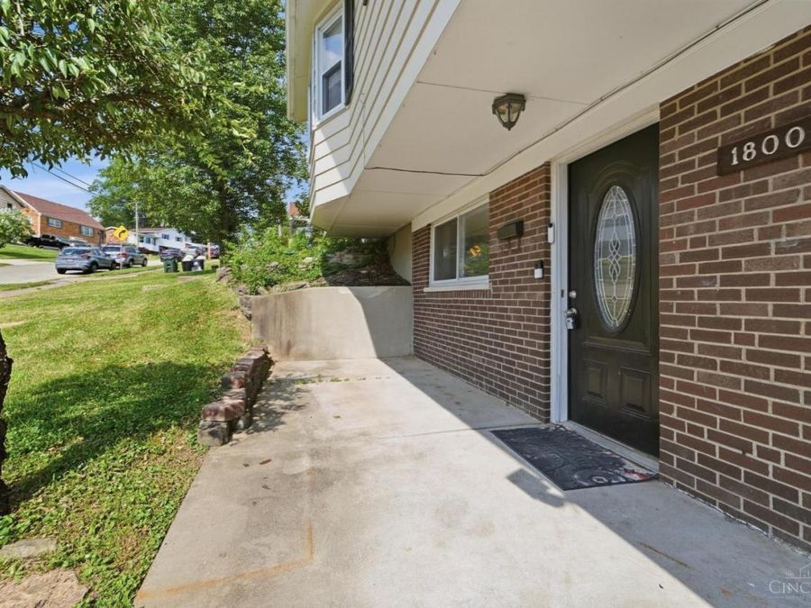 1800 Keith Drive, Reading, OH 45215 Photo 5