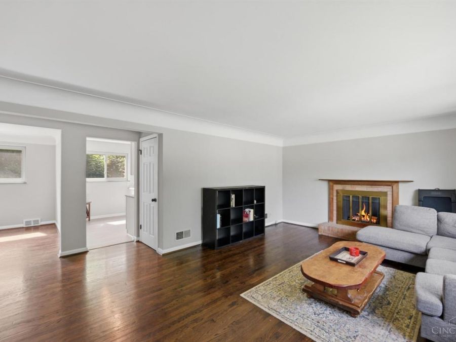 8710 Mockingbird Lane, Springfield Township, OH 45231 Photo 7