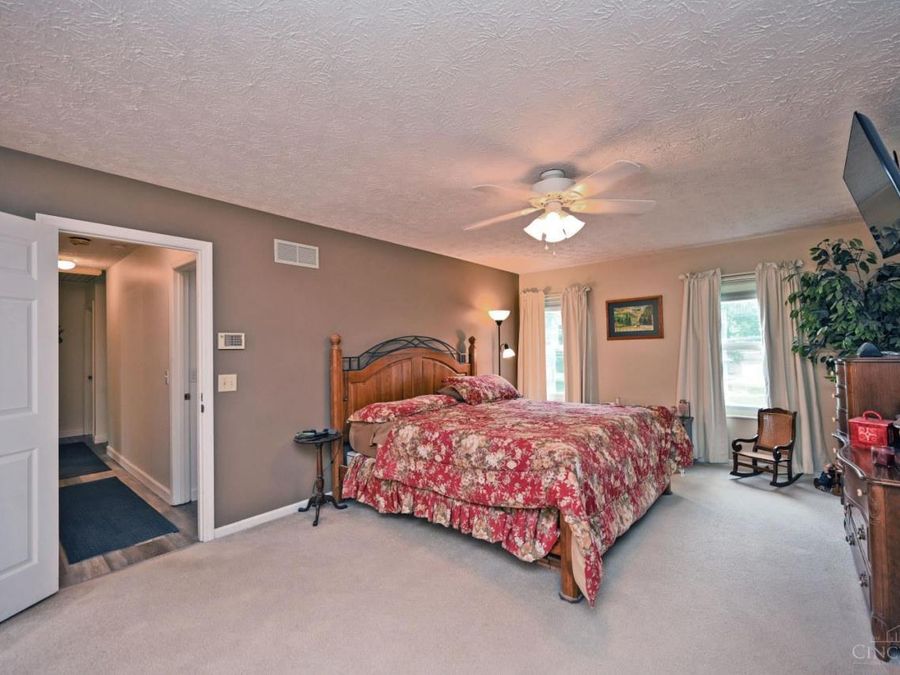 956 Eight Mile Road, Anderson Township, OH 45255 Photo 19