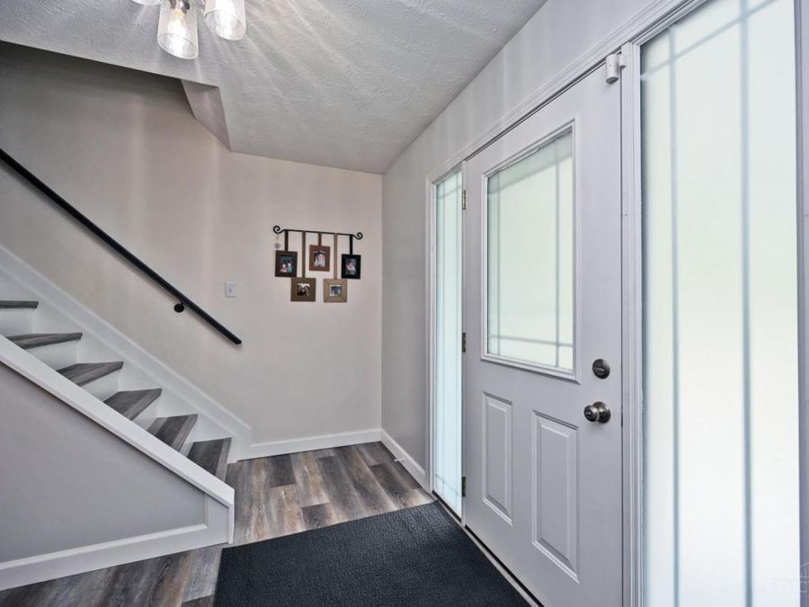 956 Eight Mile Road, Anderson Township, OH 45255 Photo 5