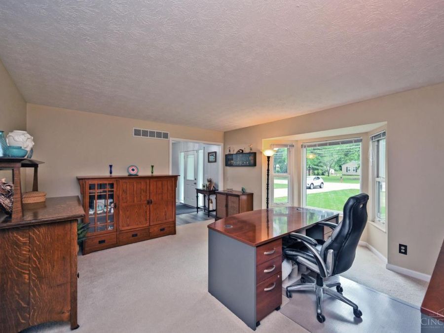 956 Eight Mile Road, Anderson Township, OH 45255 Photo 8