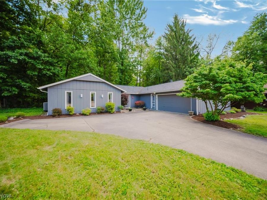 5950 Bayberry Circle , North Ridgeville, OH 44039 Photo 1