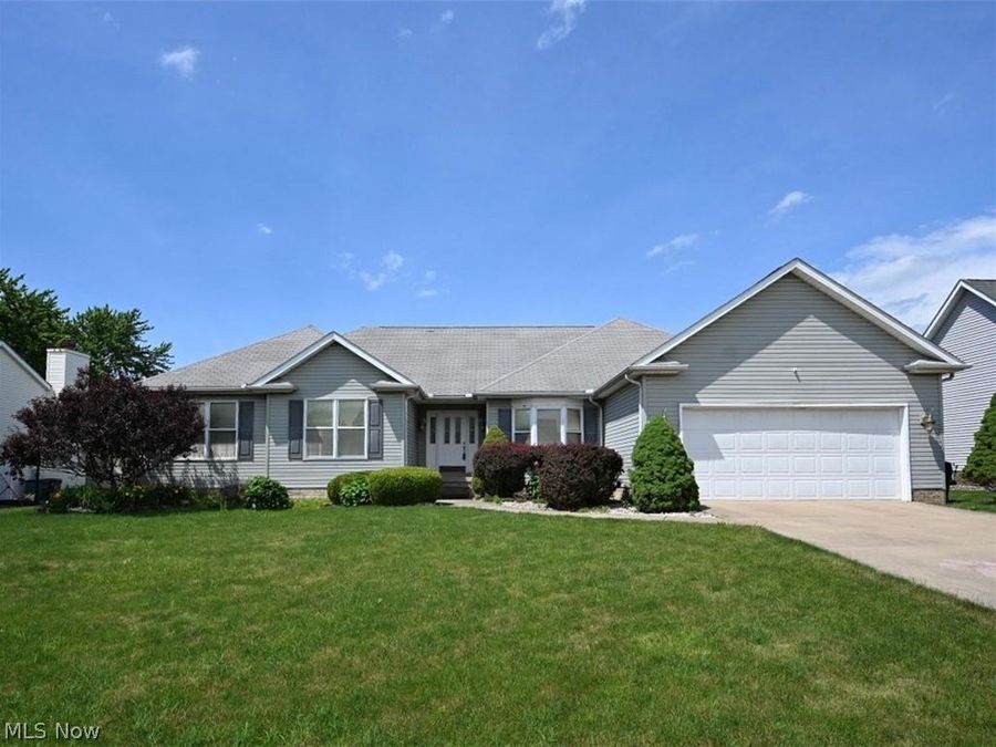 1499 Butterfield Circle , Niles, OH 44446 Photo 1