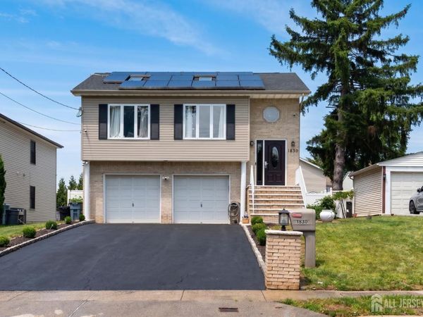 1830 barnett Street , Rahway, NJ 07065