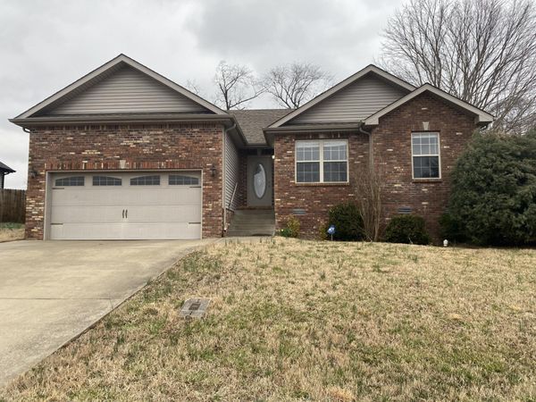 2481 Andersonville Dr , Clarksville, TN 37042
