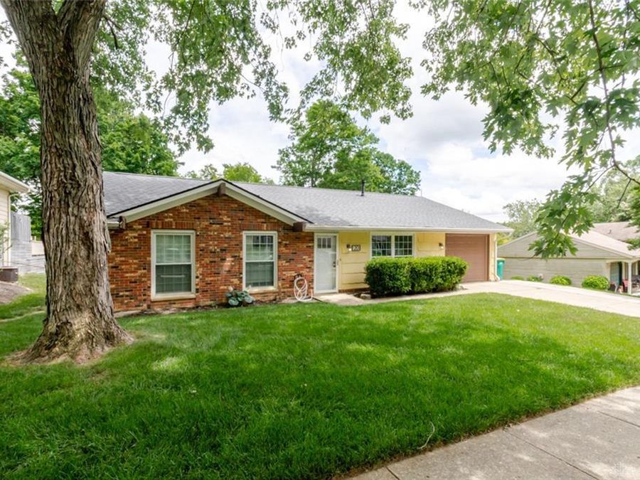 20 Timberwood Lane, Springboro, OH 45066 Photo 1
