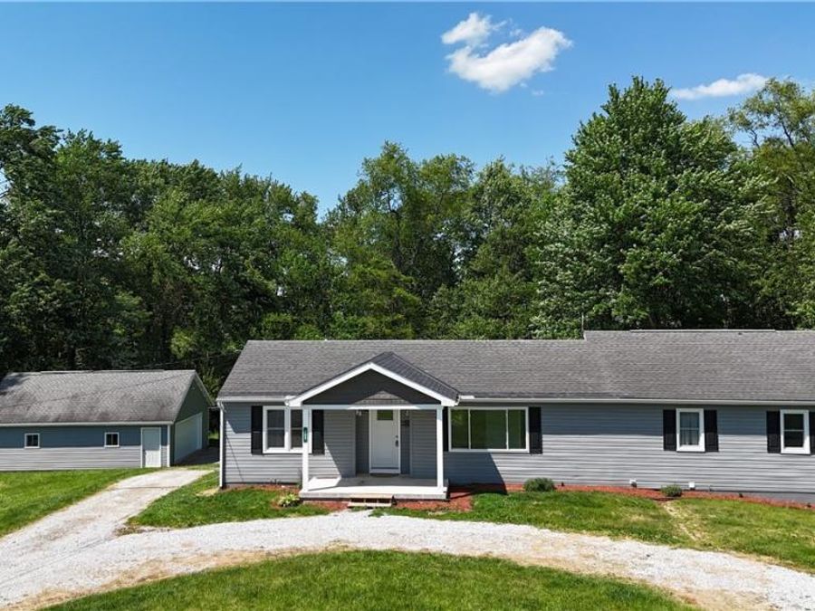 700 Swayne Street , Coshocton, OH 43812 Photo 1