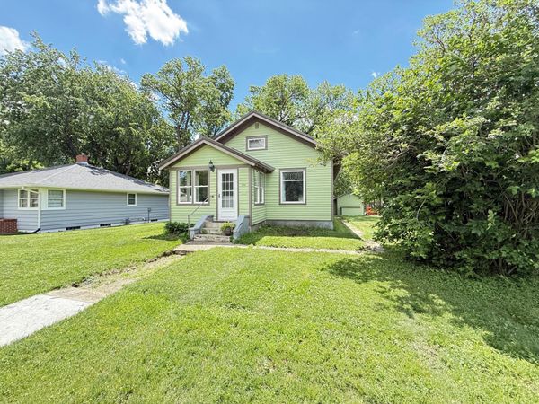 246 E Rooney Avenue , Appleton, MN 56208