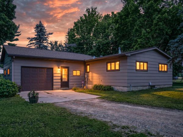 49450 Government Road , Rush City, MN 55069