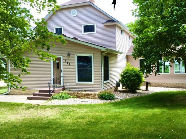 568 Minnesota Street N, Ortonville, MN 56278