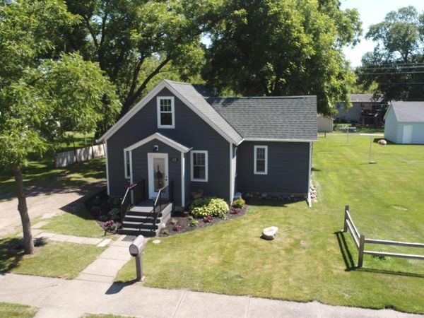 315 4th Avenue SE, Milaca, MN 56353