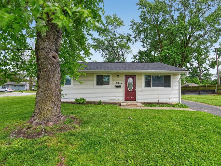 2446 Kitchner Drive , Columbus, OH 43207 Photo 1