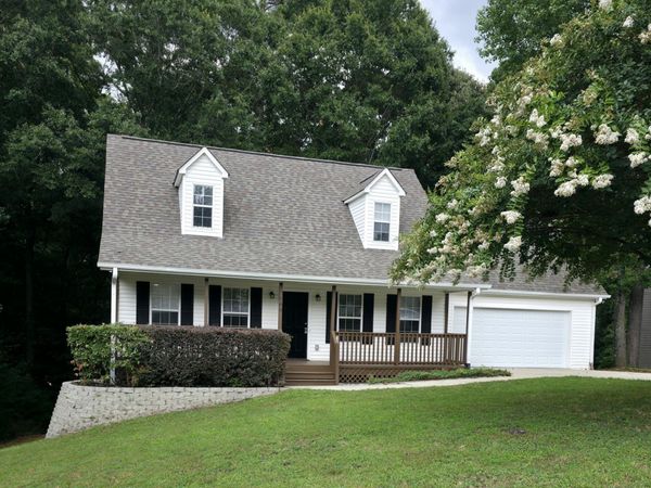160 Williamsburg Way, Winder, GA 30680