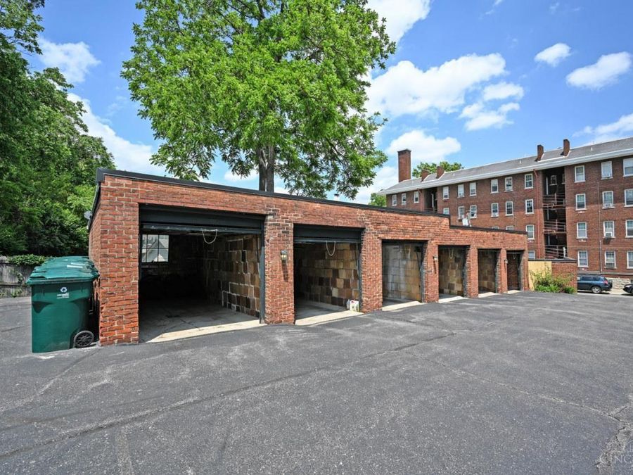 2138 Madison Road, Unit I, Cincinnati, OH 45208 Photo 3