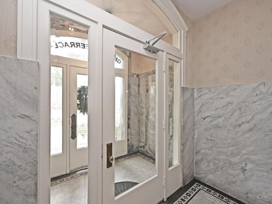 2138 Madison Road, Unit I, Cincinnati, OH 45208 Photo 7