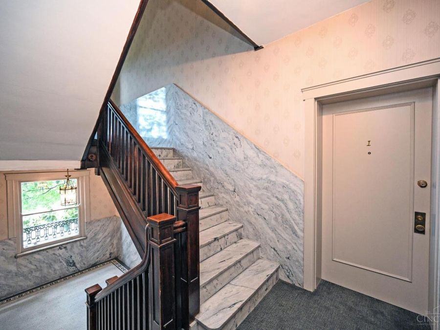 2138 Madison Road, Unit I, Cincinnati, OH 45208 Photo 9