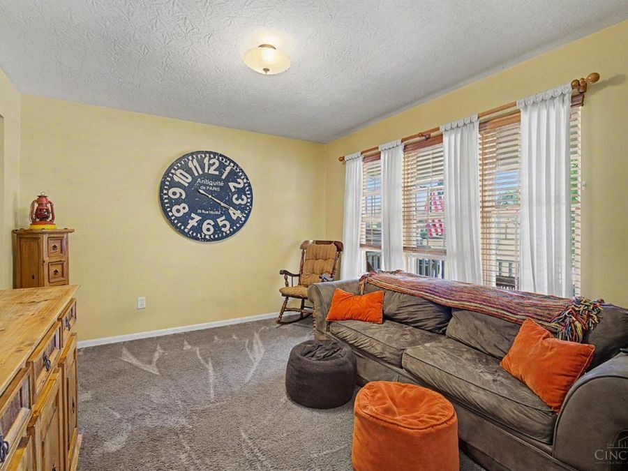 327 Rawling Drive, Harrison, OH 45030 Photo 4