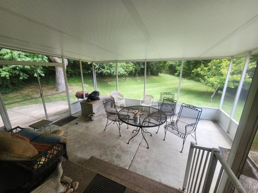 9772 Overview Lane, Springfield Township, OH 45231 Photo 9