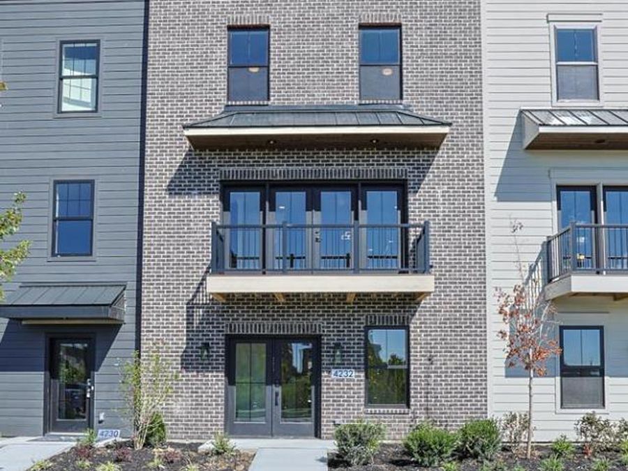4232 Parkview Drive, Unit 3B, Blue Ash, OH 45242 Photo 1
